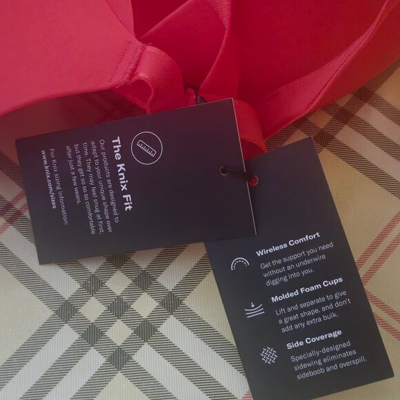 KNIX Wing Woman Contour Bra NWT Poppy Red Size 6+ - Picture 5 of 5